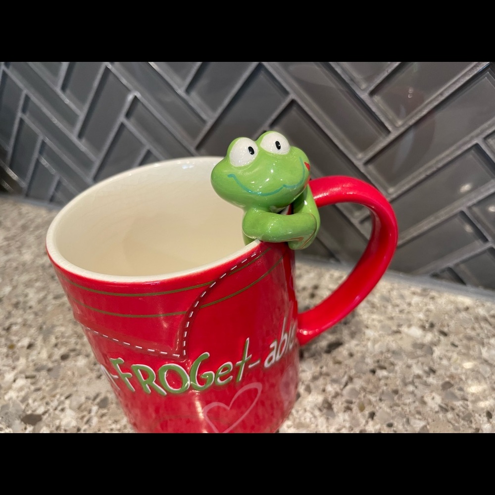 Un-FROGet-able Mug - Picture 5 of 14